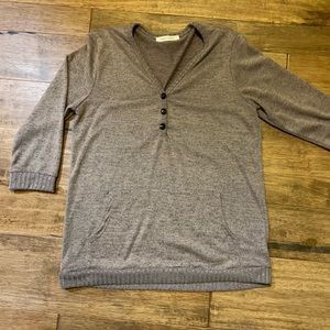 Lake Flower thin sweater